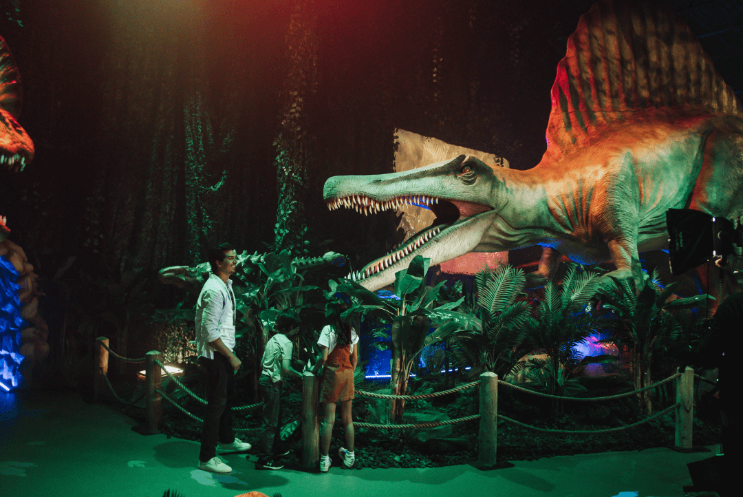 Dinos Alive