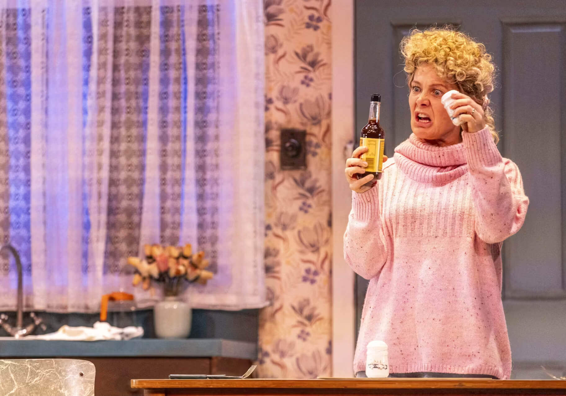 ShirleyValentine_Production_AthenaeumTheatre_008233